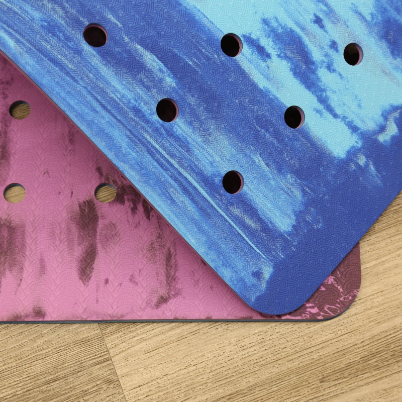 SpawMat-2 PawMat Anti-Fatigue Reversible Table Mat (Blue/Purple) Dog Grooming Mat - Image 1